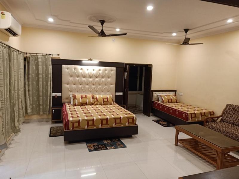Scindhia Guest House Варанаси Екстериор снимка