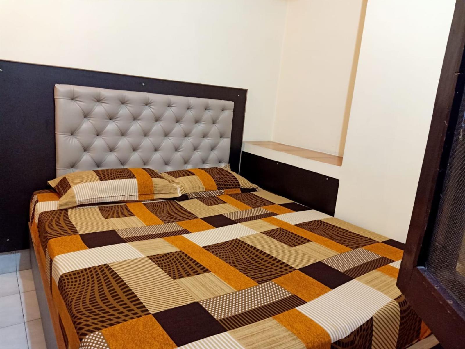 Scindhia Guest House Варанаси Екстериор снимка