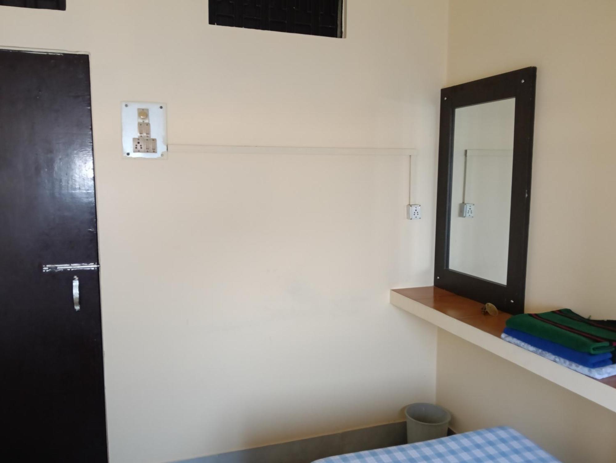 Scindhia Guest House Варанаси Екстериор снимка