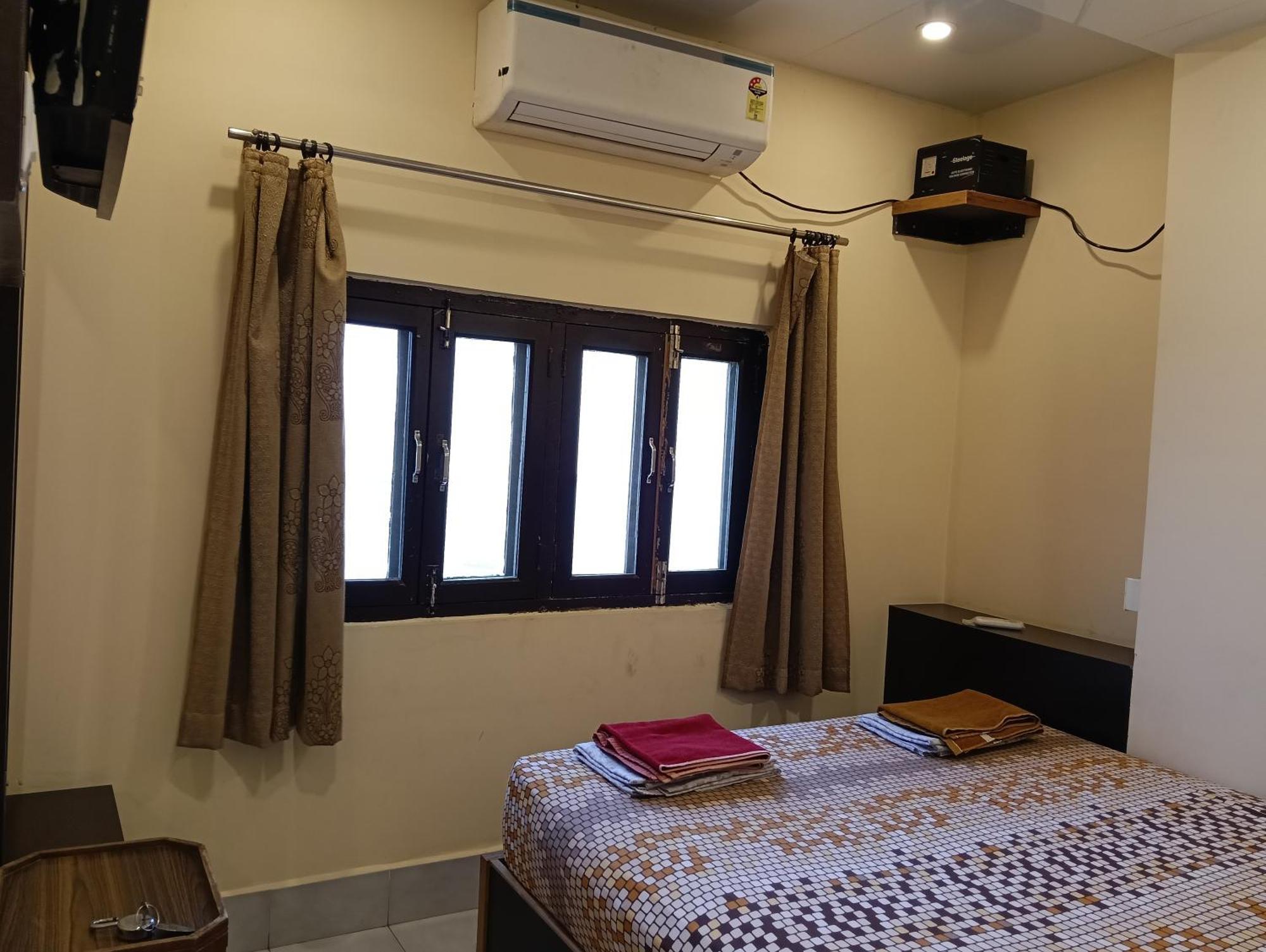 Scindhia Guest House Варанаси Екстериор снимка