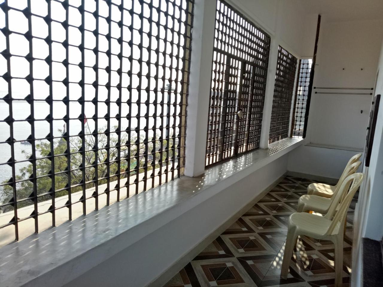 Scindhia Guest House Варанаси Екстериор снимка